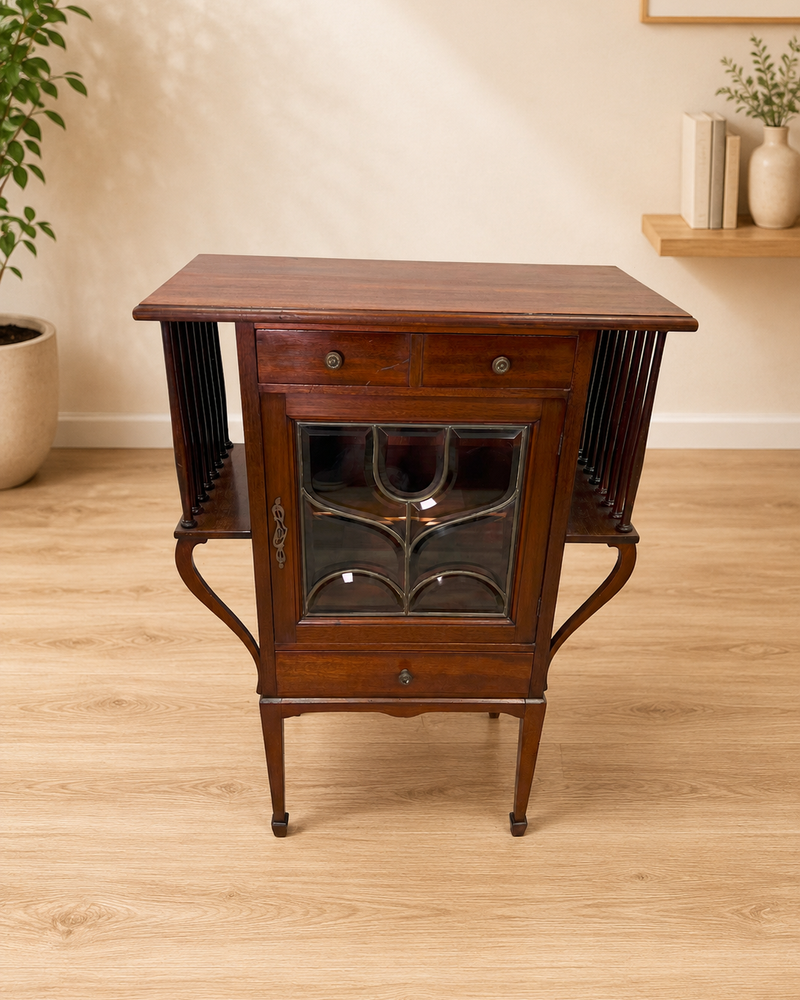 Vitrinenschrank · Gründerzeit