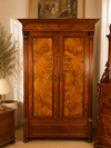 Kleiderschrank