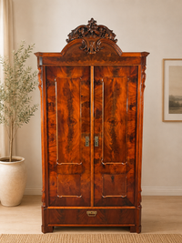 Bücherschrank