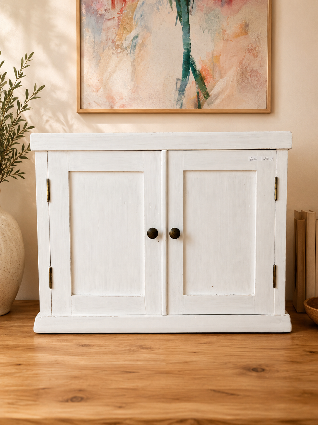 Kleiner Hängeschrank