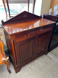 Sideboard