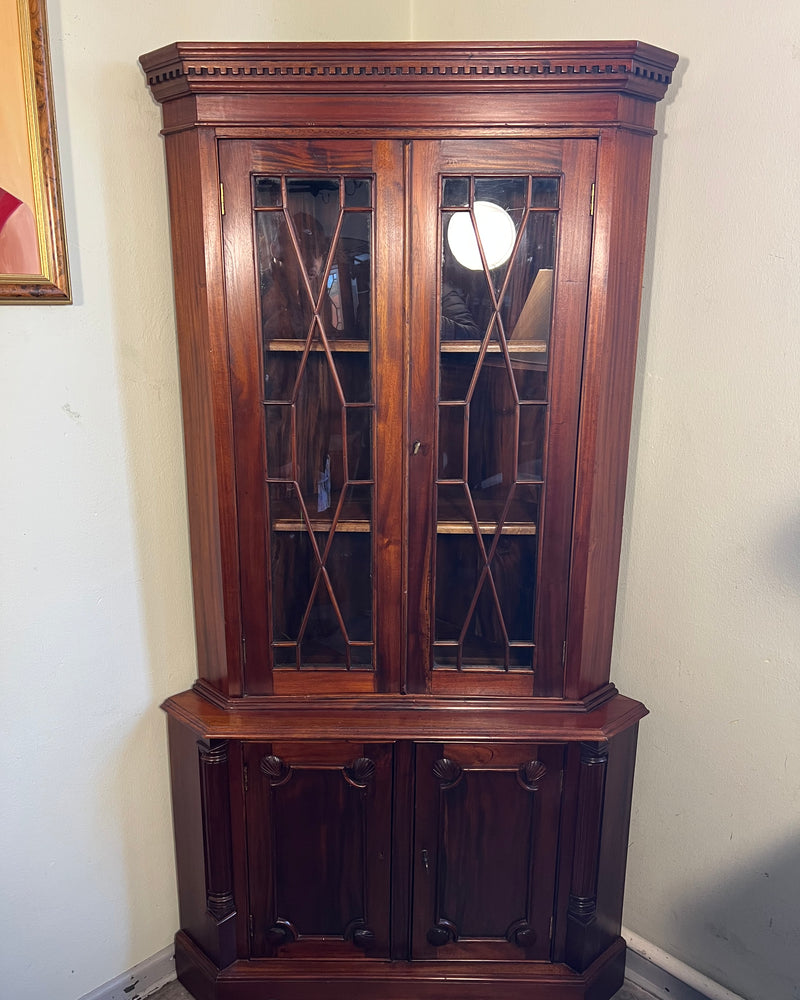 Eckschrank