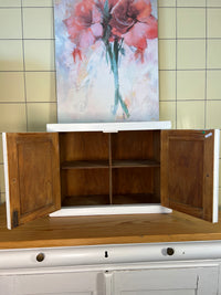 Kleiner Hängeschrank