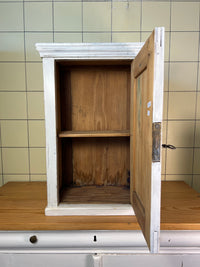 Hängeschrank  · Biedermeier