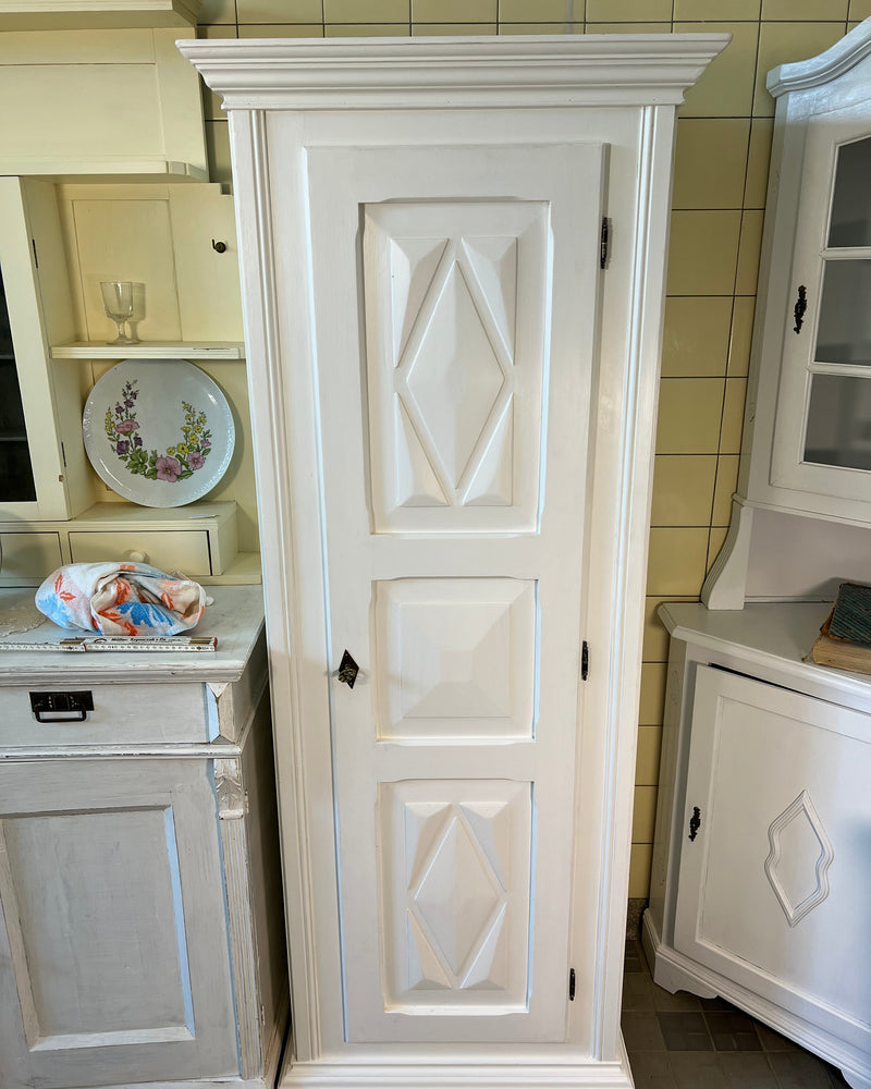 Halbschrank · Barockform