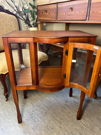 Beistellvitrine