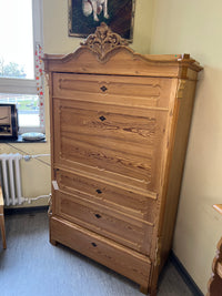 Kleiderschrank · Louis Philippe