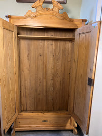 Kleiderschrank · Louis Philippe