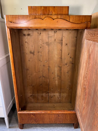 Kastenschrank · Biedermeier