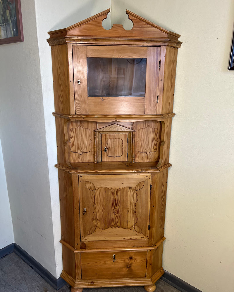 Eckschrank