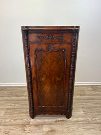Eckschrank
