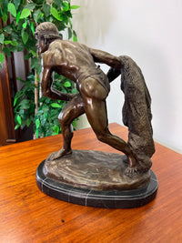 Bronzestatue Fischer by „Bronze Garanti Paris“ „JB Déposé“.
