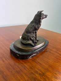 Hund Bronze Statue