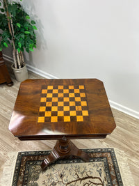 Spieltisch · Biedermeier