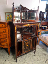 Eck-Etagere