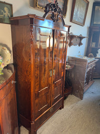 Bücherschrank