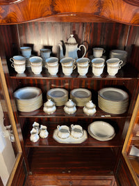 Vitrinenschrank