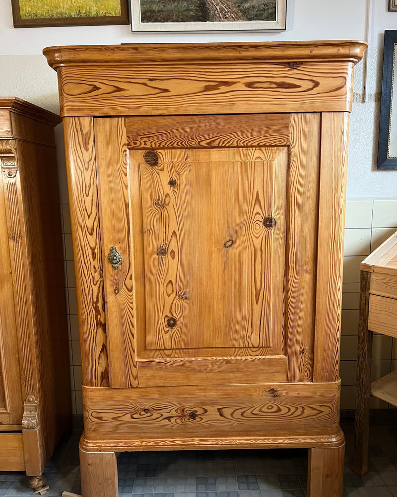 Schrank