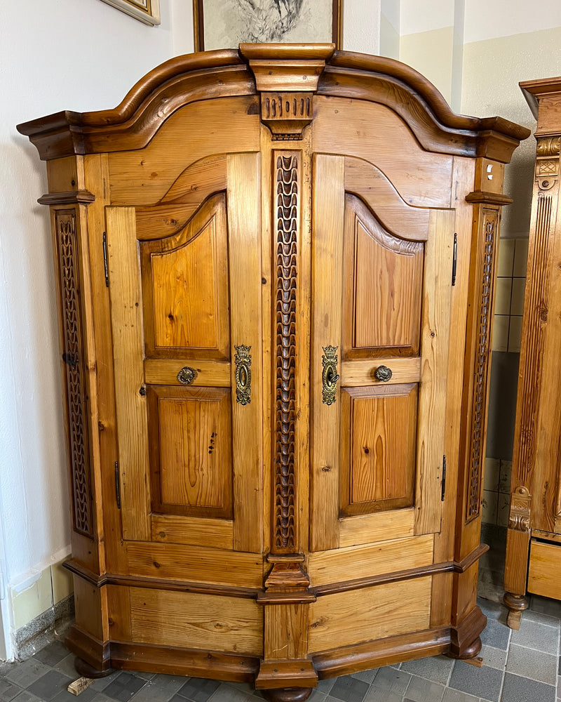 Schrank