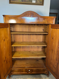 Schrank