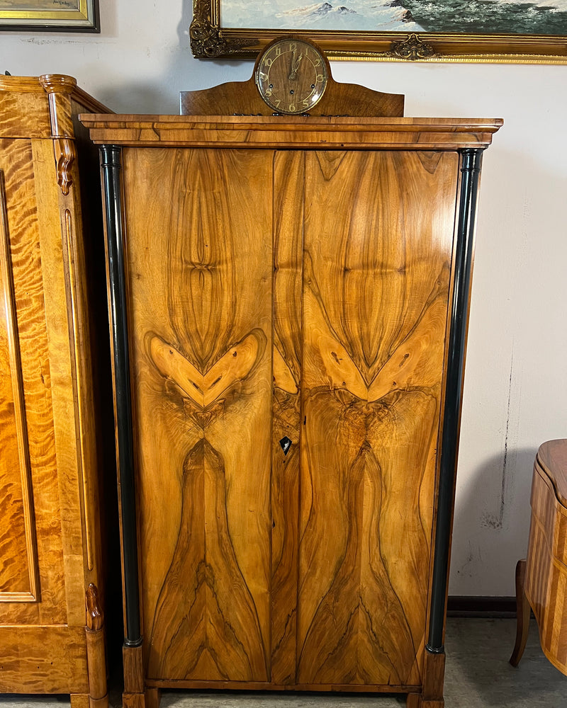 Kleiderschrank · Biedermeier
