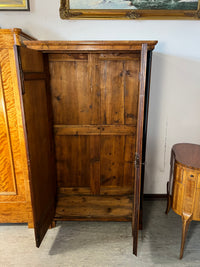 Kleiderschrank · Biedermeier