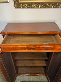 Vertiko · Louis Philippe