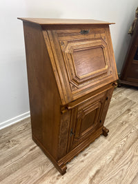 Schreibschrank aus Eiche