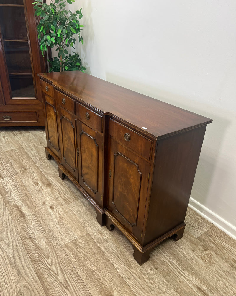 Sideboard/ Lowboard