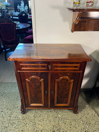 Halbschrank · Louis Philippe