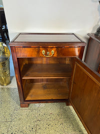 Halbschrank
