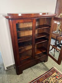 Vitrine · Biedermeier