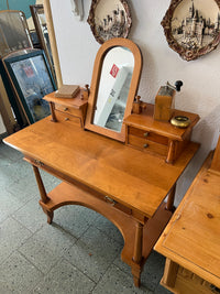 Schminktisch