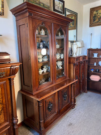 Vitrinenschrank · Historismus