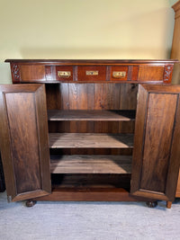 Halbschrank