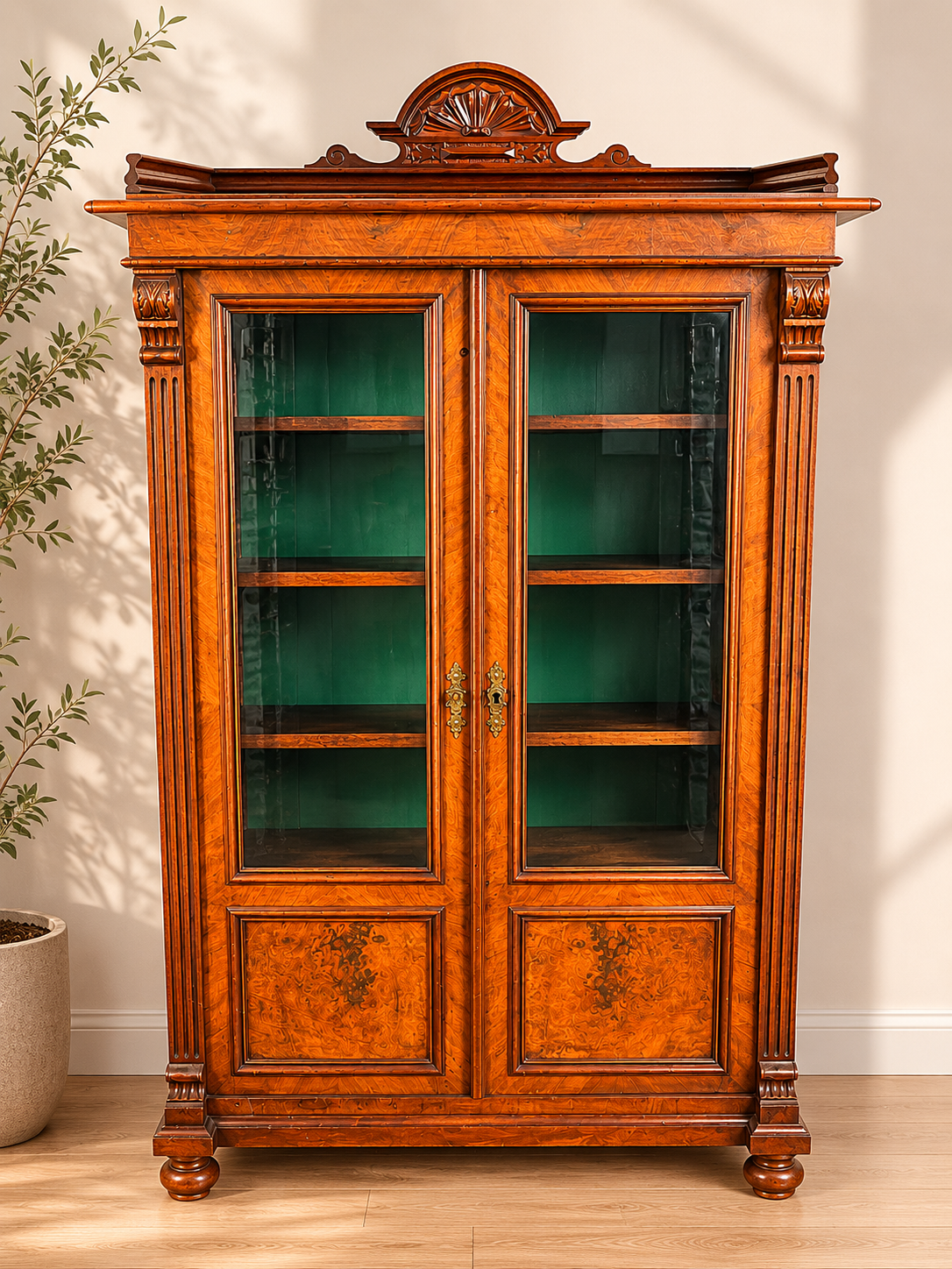 Vitrinenschrank · Gründerzeit